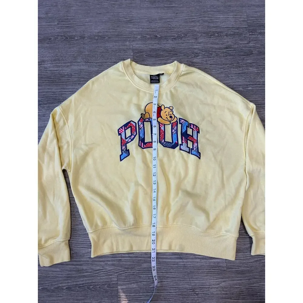 Disney Winnie The Pooh Sweatshirt Women Large Yellow Patchwork Applique Crewneck